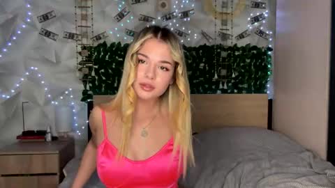Karina online show from 04.28.26