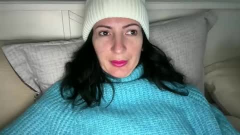 Snapshot of karinablair chatting on 02.27.25 Karina online show from 02.27.25