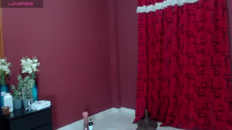 Snapshot of karinasimonz chatting on 01.08.25 KarinaSimonz online show from 01.08.25