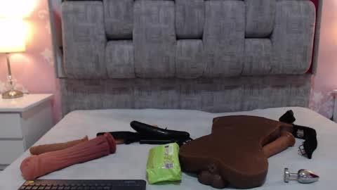 Snapshot of karinasimonz chatting on 02.11.25 KarinaSimonz online show from 02.11.25