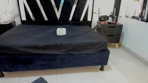 Snapshot of karinasimonz chatting on 09.27.25 KarinaSimonz online show from 09.27.25