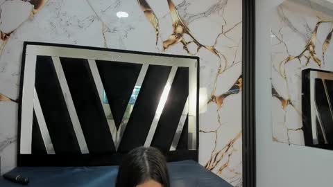 Snapshot of karinasimonz chatting on 11.05.25 KarinaSimonz online show from 11.05.25