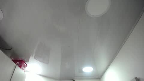 Snapshot of karinbellee chatting on 11.08.25 Karin online show from 11.08.25