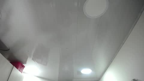 Snapshot of karinbellee chatting on 11.27.25 Karin online show from 11.27.25