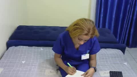 karinda_d online show from 06.11.26