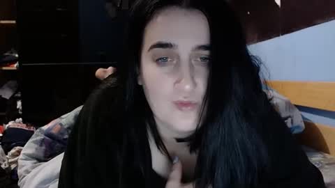 Snapshot of karinkabrunetka2 chatting on 09.22.25 karinkabrunetka2 online show from 09.22.25