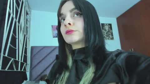 Snapshot of karinna__raven chatting on 02.10.26 KARINNA RAVEN online show from 02.10.26