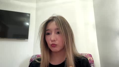 karissagius online show from 07.10.26