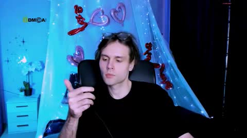 Snapshot of karl_mans chatting on 03.10.26 Karl online show from 03.10.26