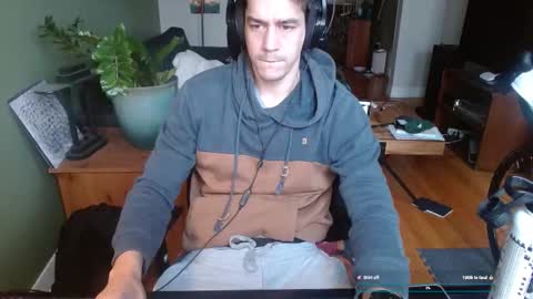 Snapshot of karl_mask chatting on 11.25.25 Karl online show from 11.25.25