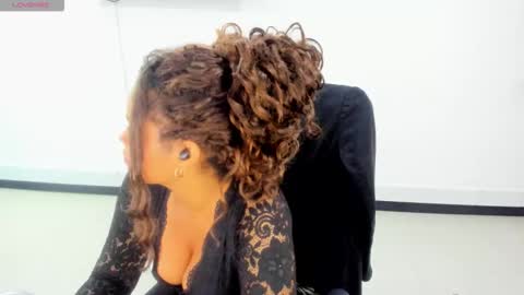 Snapshot of karla_cg chatting on 01.05.26 karla_cg online show from 01.05.26