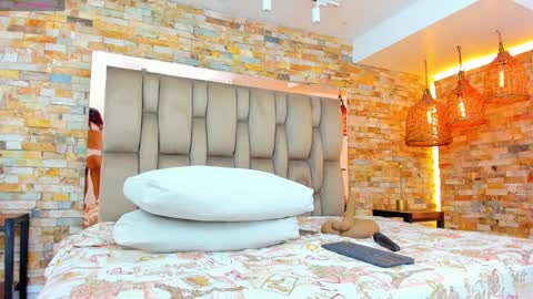  Karla  online show from 01.20.25