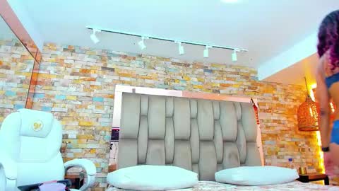  Karla  online show from 01.29.25