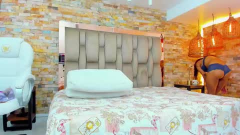  Karla  online show from 02.18.25