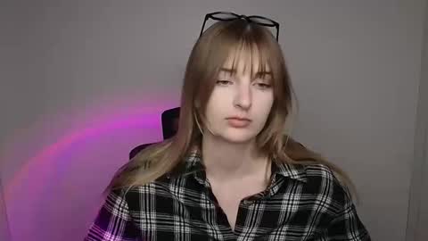 Karla online show from 09.28.25