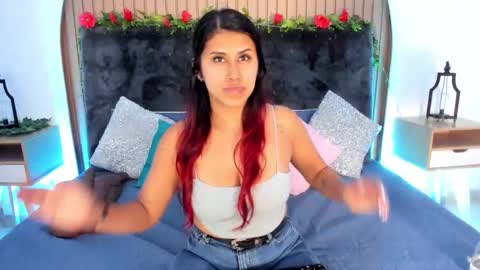 Karla Gonzaless online show from 01.17.26