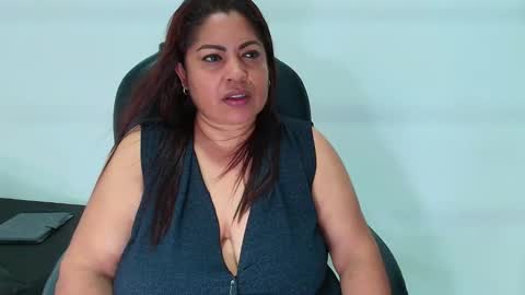 karla_hilton1 online show from 03.24.26