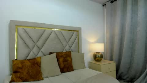 karla_queen7 online show from 04.13.26