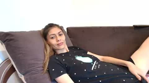 Snapshot of karladreamssex chatting on 07.15.26 Crystyna online show from 07.15.26