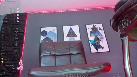 Snapshot of karlaebony_ts chatting on 01.23.25 KARLA online show from 01.23.25