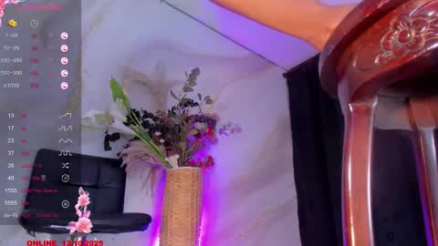 Snapshot of karlaebony_ts chatting on 10.12.25 KARLA online show from 10.12.25