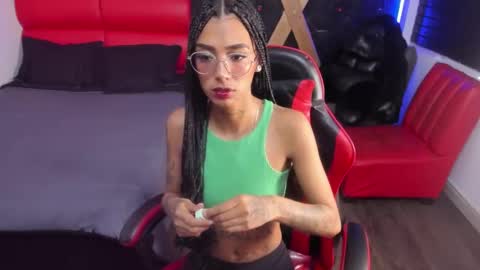 karlaslutskinny__ online show from 05.03.26