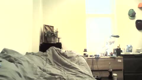 Karlie Kross online show from 06.09.26