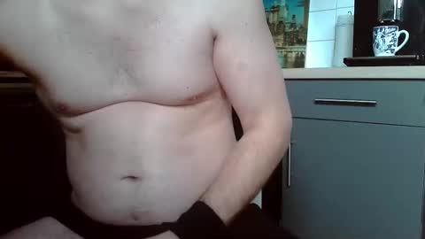 Snapshot of karlodi chatting on 01.04.25 Kev online show from 01.04.25