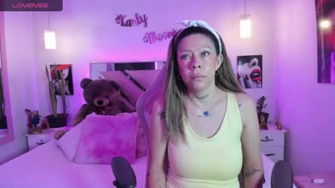 Karly Moonns online show from 07.02.26