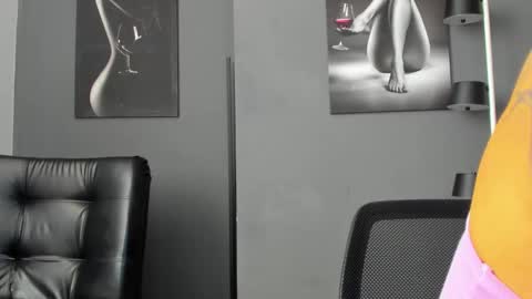   online show from 03.05.26