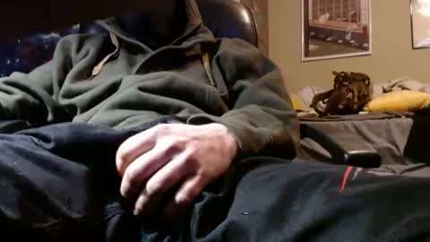 Snapshot of karnyx3 chatting on 03.01.25 Karlos Montoya online show from 03.01.25