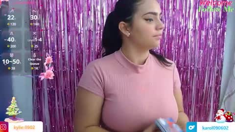 Snapshot of karol_09 chatting on 12.21.24 karol 09 online show from 12.21.24