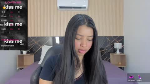 Snapshot of karol_cortes chatting on 05.04.26 karol_cortes online show from 05.04.26