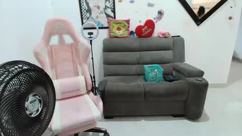    online show from 03.02.25