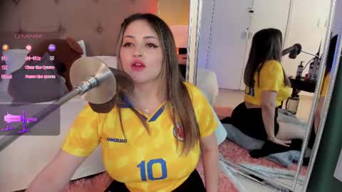 KAROL  online show from 06.18.26