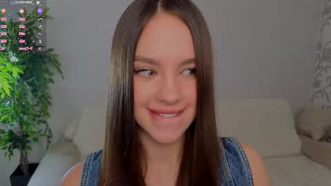 Molly online show from 05.01.26