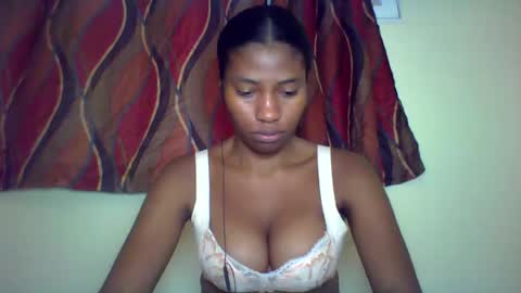 karoliee online show from 06.18.26