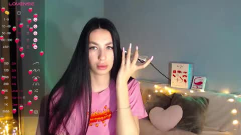 Kira online show from 12.02.25