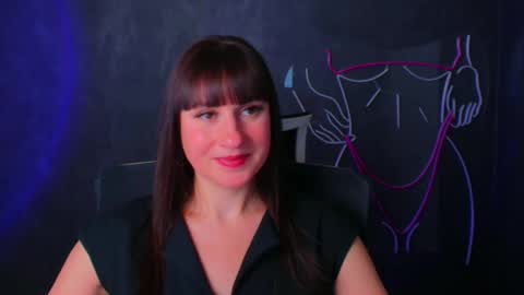 Caroline online show from 12.19.24