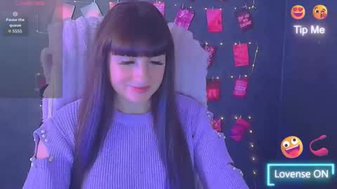 Caroline online show from 11.14.25