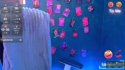 Caroline online show from 07.07.26