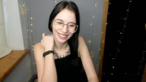 Snapshot of karolinablack chatting on 01.16.25 Karolina online show from 01.16.25