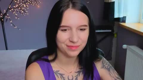 Karolina online show from 06.25.26