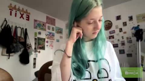 Snapshot of karolinablue chatting on 07.27.26 Karoline here online show from 07.27.26