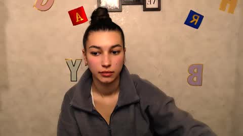 Snapshot of karolinamex_ chatting on 02.20.25 Karolina online show from 02.20.25