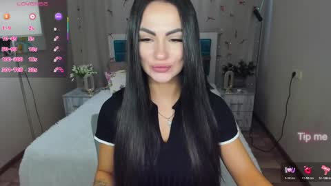 Karolina online show from 05.06.26