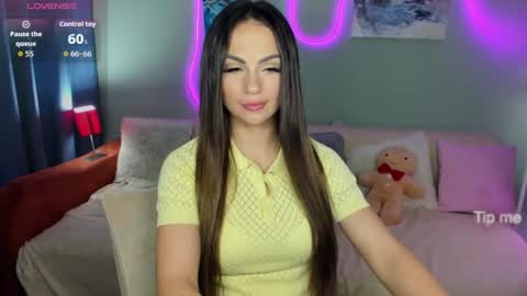 Karolina online show from 06.20.26