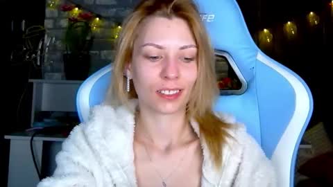 karoline121 online show from 03.05.26