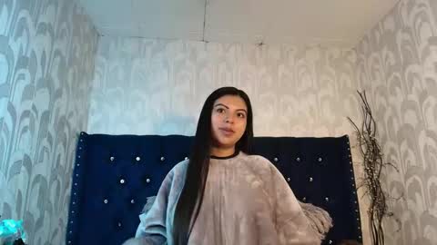 Snapshot of karolineburnx chatting on 01.16.26 Isa online show from 01.16.26