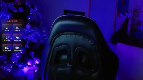 Caro online show from 12.04.25